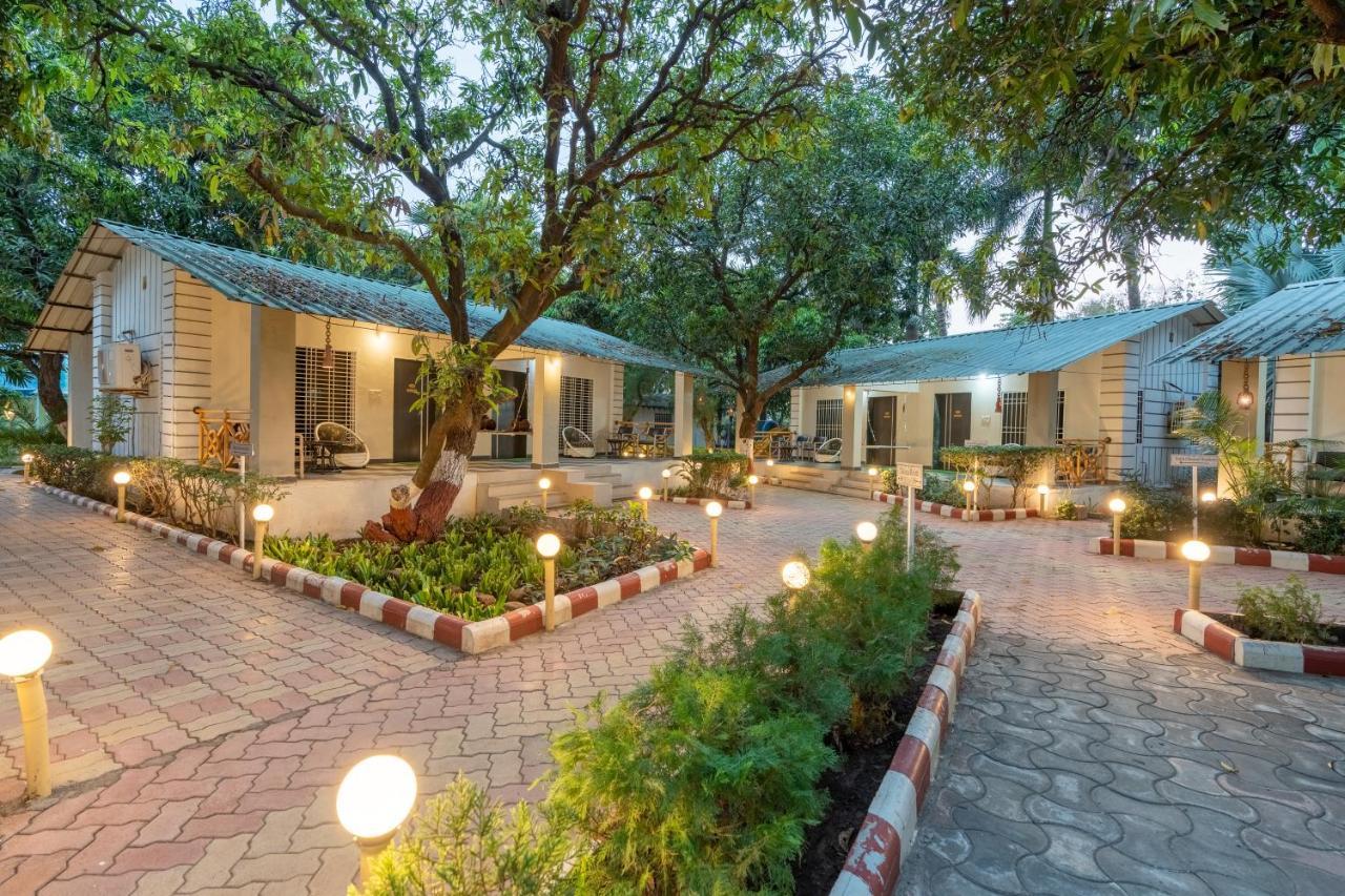 Saavaj Resort, Sasan Gir - Where Wilderness Meets Luxury Buitenkant foto